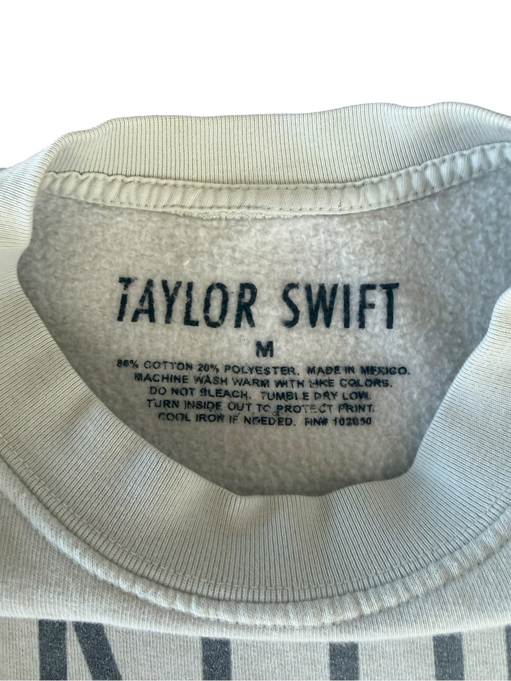 Taylor Swift Everything Will Be Alright Crewneck Sweatshirt Size Medium View 5